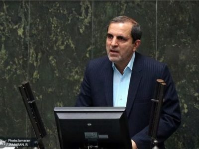 نباید در برابر زیادی خواهی آمریکا کوتاه آمد