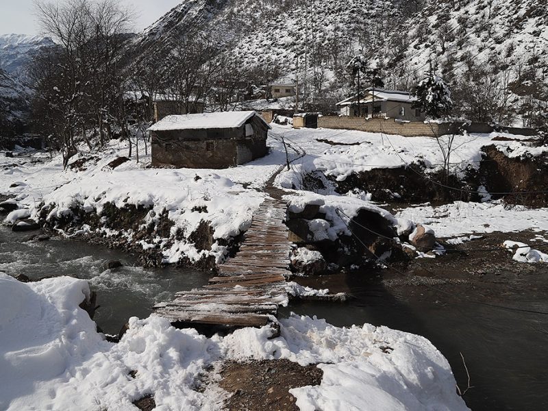 طبیعت برفی کوهستان چالوس