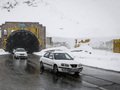 بازگشایی جاده چالوس از ساعت ۱۳:۳۰ / گردنه اسدآباد مسدود شد